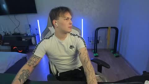 vova online show from February 6, 2026, 9:23 am