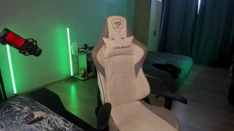 vova online show from March 5, 2026, 10:33 am