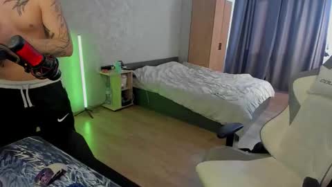 vova online show from March 30, 2026, 11:11 am