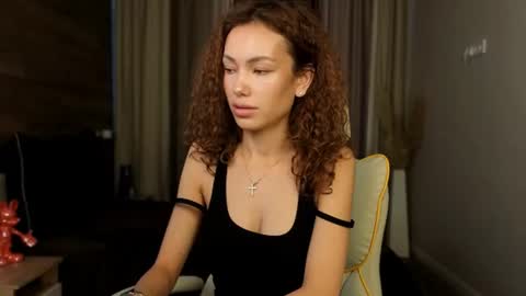 Lily online show from July 7, 2026, 7:23 am