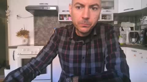 Snapshot of vozd chatting on April 7, 2026, 10:05 am sweetcock online show from April 7, 2026, 10:05 am