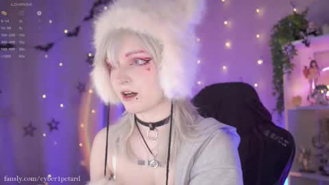 vronnier online show from February 14, 2026, 3:31 pm