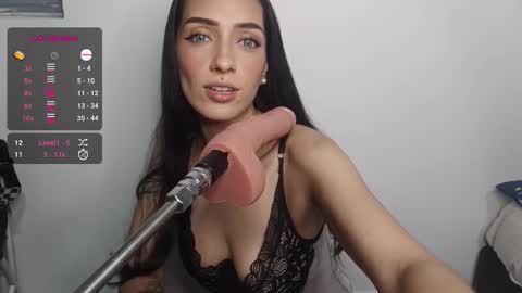Snapshot of vsantini_ chatting on September 22, 2025, 10:12 pm vsantini_ online show from September 22, 2025, 10:12 pm