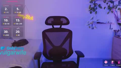 Vikky online show from October 24, 2025, 10:50 pm