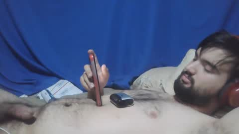 Snapshot of vygrax chatting on December 2, 2024, 12:07 pm Vygrax online show from December 2, 2024, 12:07 pm