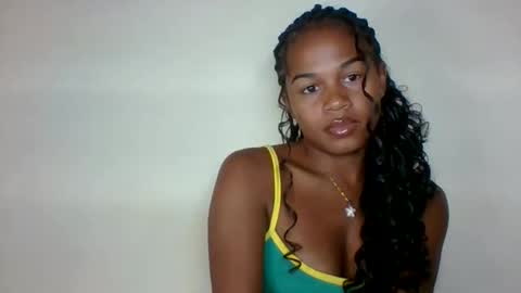 Snapshot of vynarahot chatting on May 7, 2026, 4:56 pm vynarahot online show from May 7, 2026, 4:56 pm