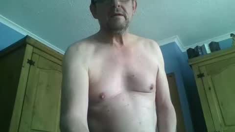 Snapshot of wadworth6x chatting on March 27, 2026, 1:44 pm wadworth6x online show from March 27, 2026, 1:44 pm