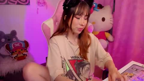 AIKA  online show from October 22, 2025, 9:14 pm