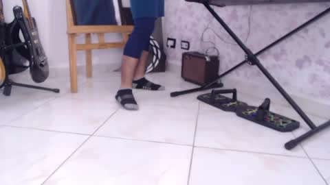 Snapshot of wake_and_bakee chatting on May 23, 2026, 6:12 pm John online show from May 23, 2026, 6:12 pm