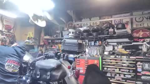 wakesblowinclouds online show from November 18, 2025, 4:06 am