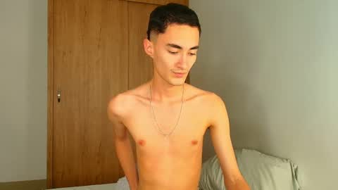 Snapshot of wal_jones chatting on February 2, 2026, 4:22 am wal jones online show from February 2, 2026, 4:22 am