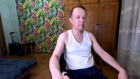 Snapshot of waldemar_steel chatting on August 1, 2026, 6:40 pm waldemar_steel online show from August 1, 2026, 6:40 pm