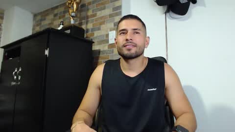 WALTER BROWN  online show from December 23, 2025, 12:19 am