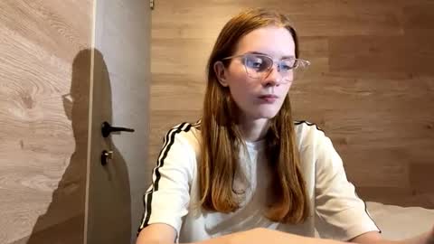 Snapshot of walterstachowicz chatting on October 29, 2025, 4:42 pm Lana online show from October 29, 2025, 4:42 pm