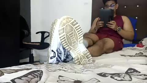 Snapshot of waltherfeet_ chatting on June 14, 2026, 5:26 pm WaltherFeet online show from June 14, 2026, 5:26 pm