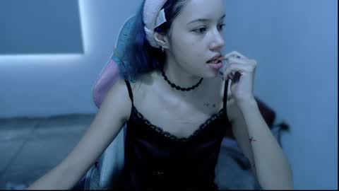 Snapshot of wandadoll chatting on April 17, 2026, 12:19 pm Wanda online show from April 17, 2026, 12:19 pm