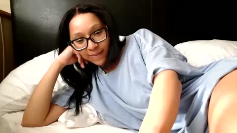 Snapshot of wanderlustgaal chatting on February 12, 2026, 5:30 pm wanderlustgaal online show from February 12, 2026, 5:30 pm