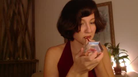 Snapshot of wanderwhitch chatting on June 6, 2026, 1:32 am Miya online show from June 6, 2026, 1:32 am