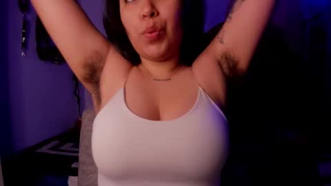 Waningrose  Lu online show from January 20, 2025, 12:07 pm