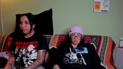 Waningrose  Lu online show from February 19, 2025, 4:23 am