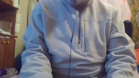 Snapshot of wanky357 chatting on September 27, 2025, 8:14 pm Tibo Love online show from September 27, 2025, 8:14 pm