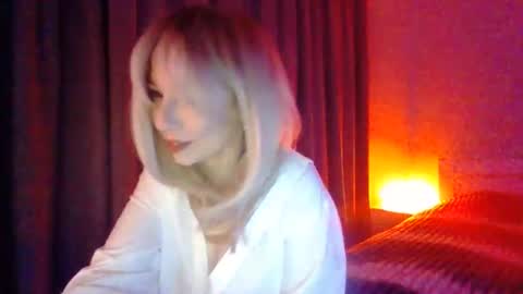 Warm murr online show from April 16, 2026, 8:42 pm