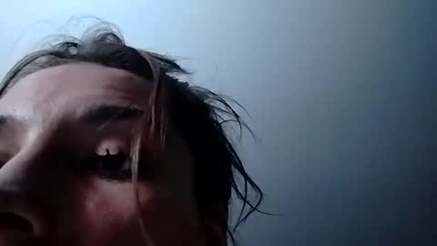 warnerkess0 online show from October 21, 2025, 10:54 pm