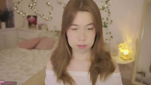 Snapshot of watermelon_sugar_ chatting on March 13, 2026, 4:13 pm Tess Pls support me with Can we reach 155 my favorite number online show from March 13, 2026, 4:13 pm