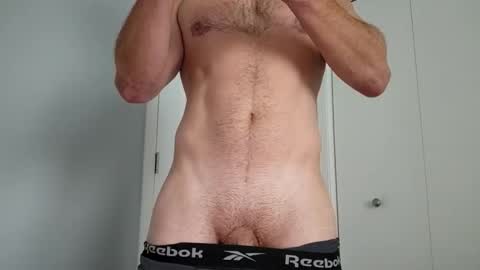 waynekent80 online show from December 2, 2025, 7:53 pm