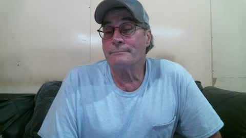 Snapshot of wbfarm chatting on June 18, 2026, 4:57 am WB Farm online show from June 18, 2026, 4:57 am