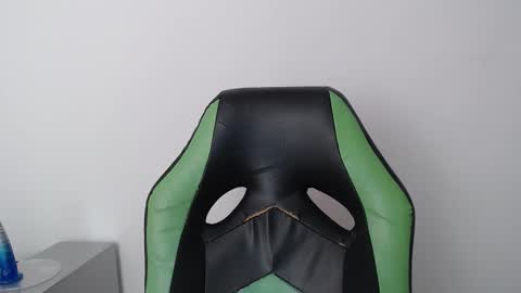 Trixie 3 online show from March 9, 2026, 1:48 pm