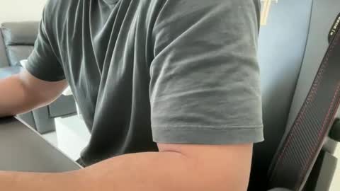 Weapon X online show from October 21, 2025, 1:39 am