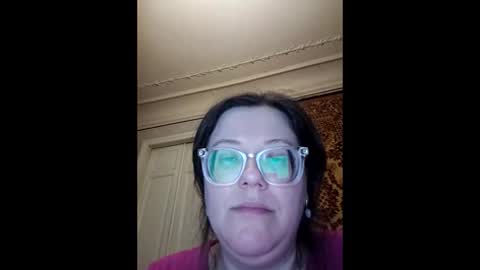 Snapshot of webgirl2 chatting on April 19, 2026, 8:22 pm Marina online show from April 19, 2026, 8:22 pm