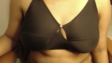 mina online show from March 12, 2026, 2:56 pm