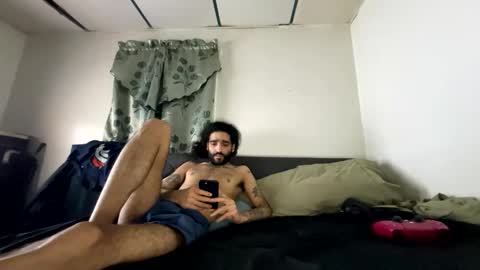 ShootingWebs online show from June 3, 2026, 4:59 am