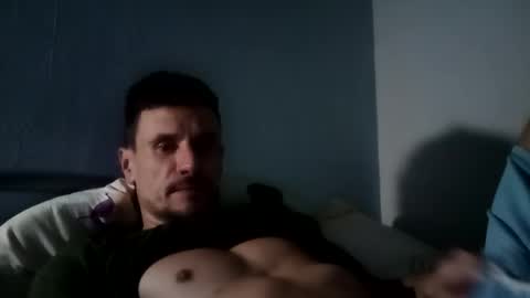 Snapshot of weci77 chatting on January 10, 2026, 3:47 pm weci77 online show from January 10, 2026, 3:47 pm