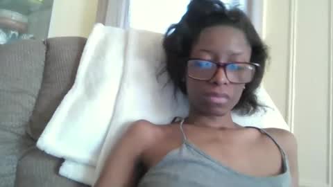 Snapshot of weeklyrush chatting on April 12, 2026, 7:19 pm GoddessRush online show from April 12, 2026, 7:19 pm