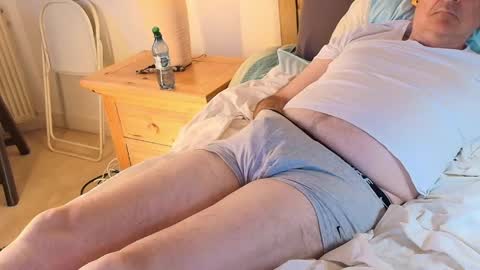 wel03peter online show from May 16, 2026, 7:01 pm