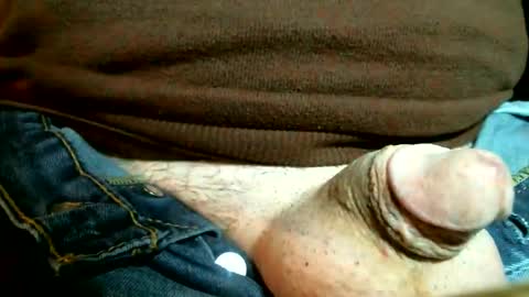 Snapshot of wellandwelland chatting on October 22, 2025, 7:02 pm wellandwelland online show from October 22, 2025, 7:02 pm