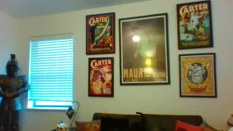 WendyCU online show from December 22, 2025, 2:14 pm