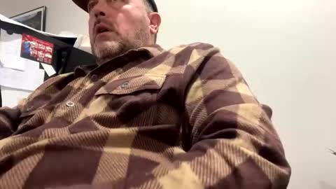 wes40960 online show from December 2, 2025, 1:11 am