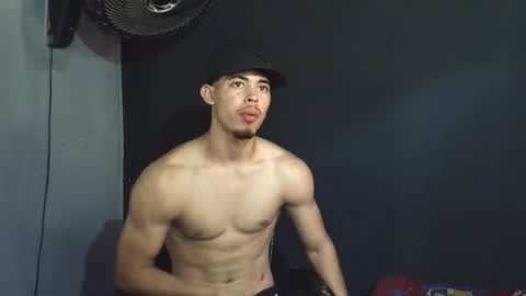 wesley_77 online show from March 15, 2026, 9:43 pm