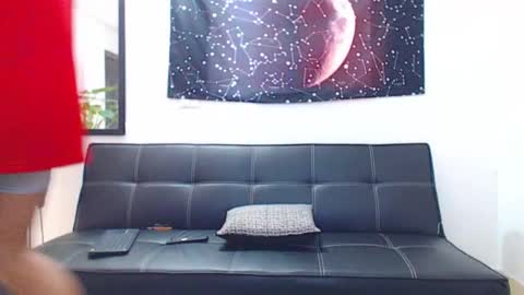 Wesley Rogger online show from December 17, 2025, 8:15 pm