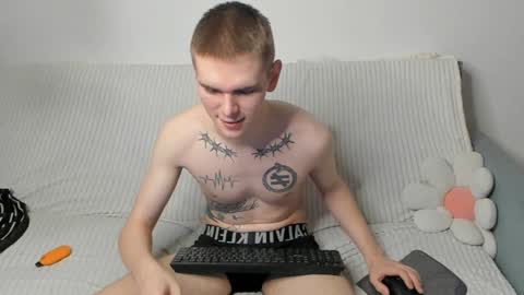 Snapshot of wesleyross chatting on January 11, 2025, 8:21 pm Wes online show from January 11, 2025, 8:21 pm