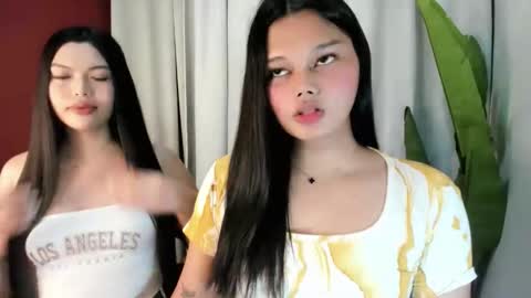 wet_velvet_xo online show from February 24, 2026, 11:41 am