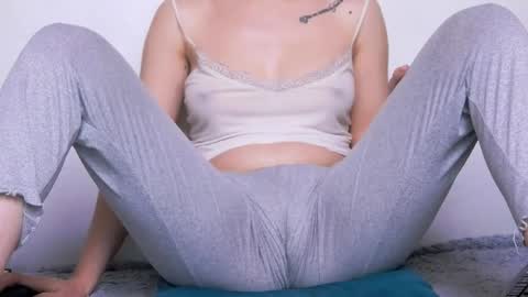 Snapshot of wetdream221 chatting on April 23, 2026, 5:08 am Beatrice Moan from LovenseWet from Tip MenuOpen for Private online show from April 23, 2026, 5:08 am