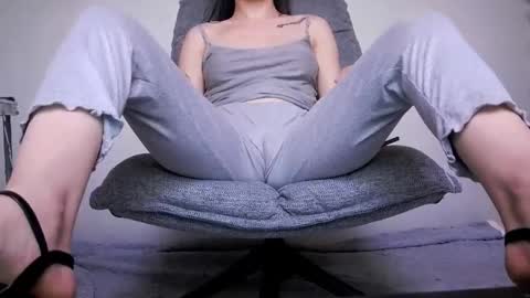 Snapshot of wetdream221 chatting on May 17, 2026, 9:44 pm Beatrice Moan from LovenseWet from Tip MenuOpen for Private online show from May 17, 2026, 9:44 pm