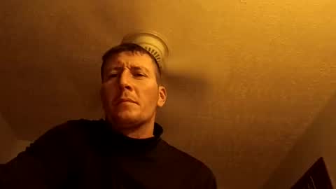 wetduck77777 online show from April 8, 2026, 7:30 am