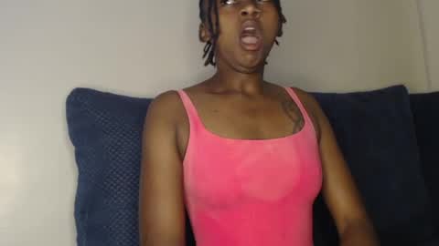 Snapshot of wetfreakym chatting on July 4, 2026, 7:47 am Bella online show from July 4, 2026, 7:47 am