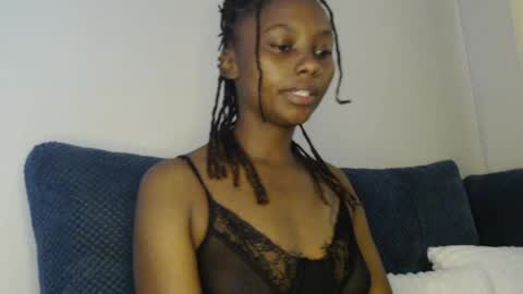Snapshot of wetfreakym chatting on July 8, 2026, 6:29 am Bella online show from July 8, 2026, 6:29 am